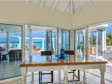 Dramatic Views from Hill Perched Villa!